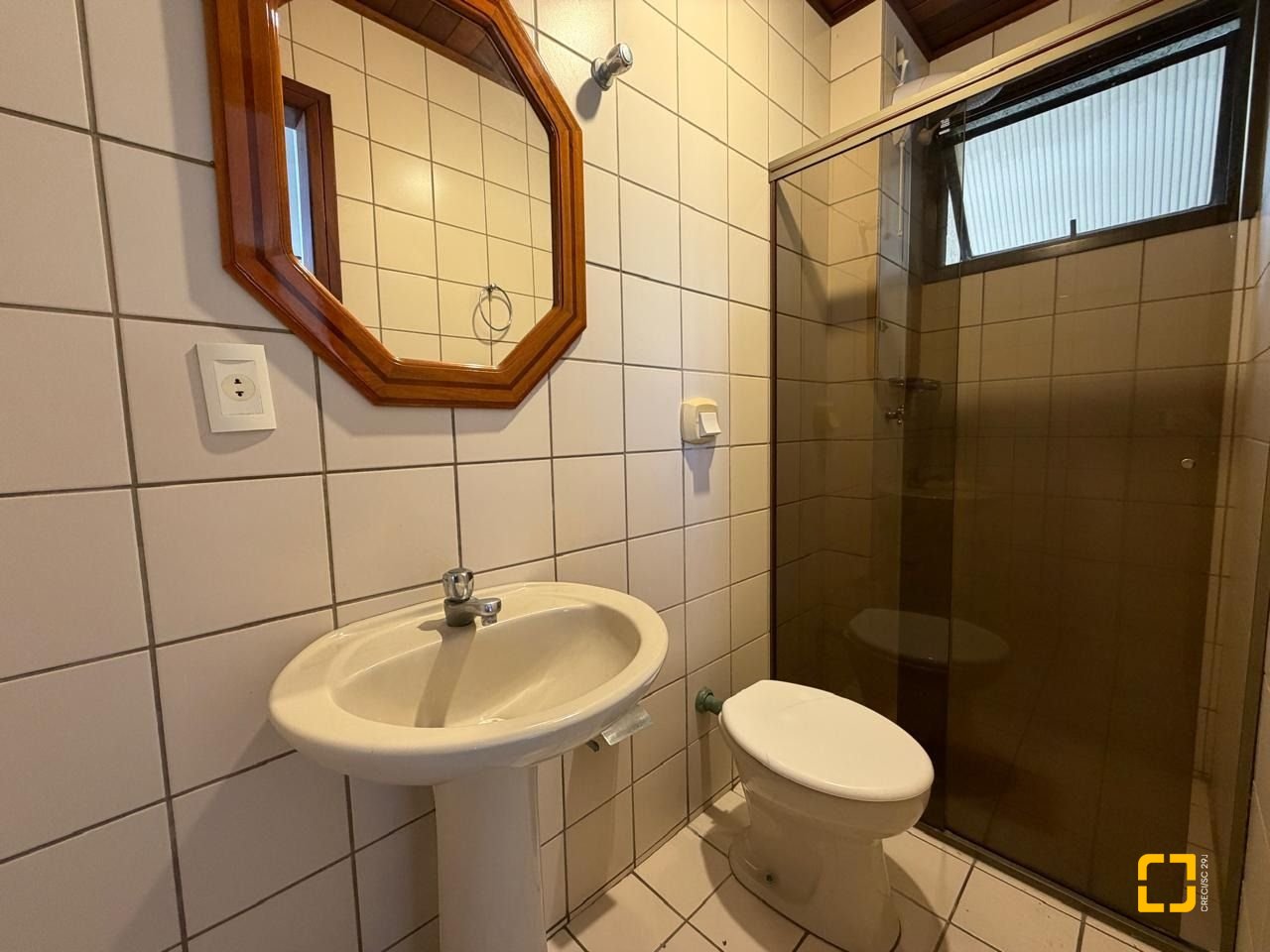 Apartamento com 81m², 2 quartos, 1 garagem, no bairro Centro em Florianópolis