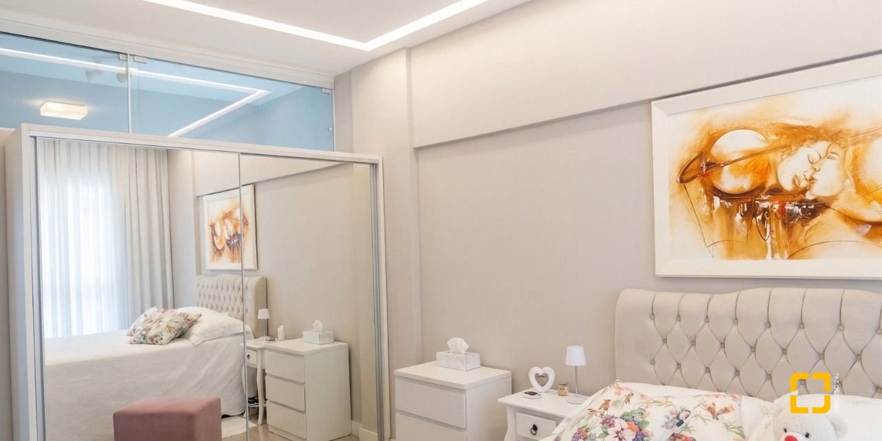 Apartamento com 72m², 2 quartos, no bairro Centro em Florianópolis