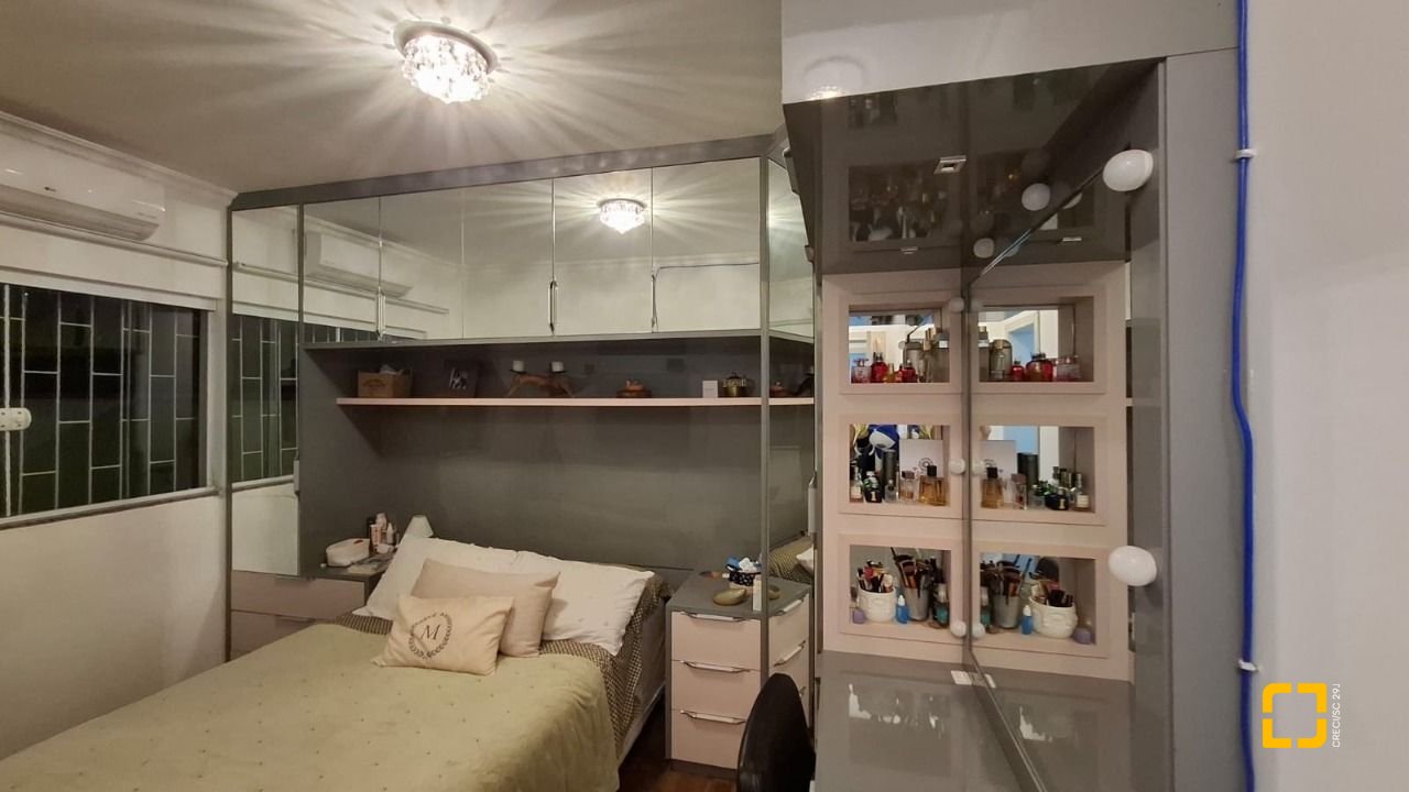 Apartamento com 56m², 3 quartos (sendo 1 suíte), 1 garagem, no bairro Campeche em Florianópolis