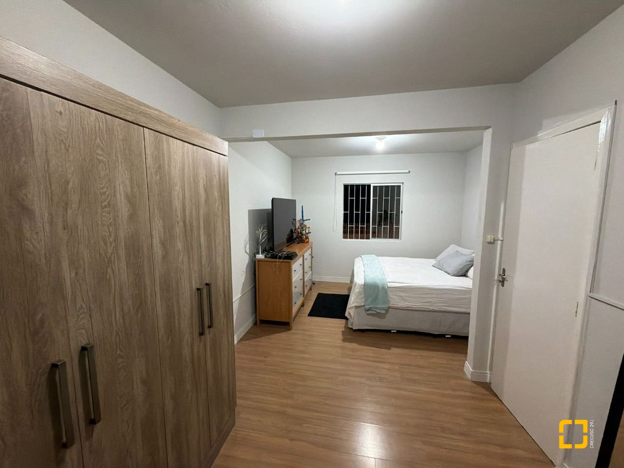 Casa com 63m², 3 quartos, 3 garagens, no bairro Forquilhas em São José