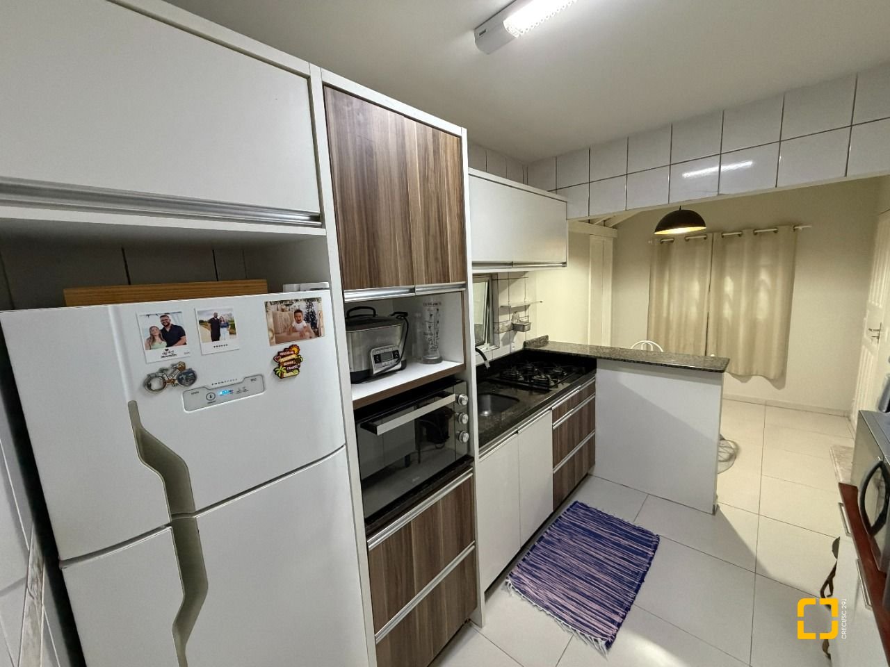 Casa com 63m², 3 quartos, 3 garagens, no bairro Forquilhas em São José
