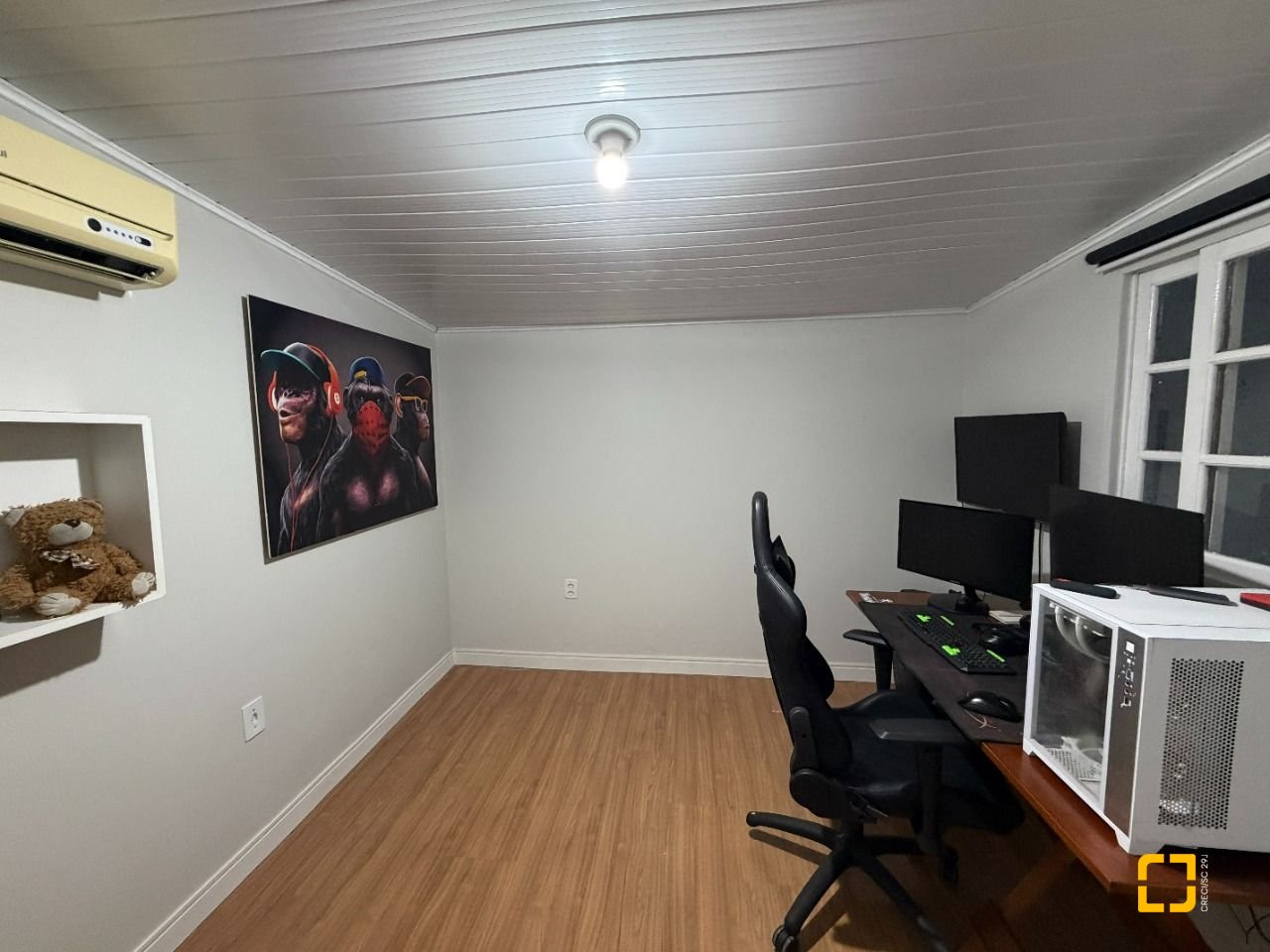 Casa com 63m², 3 quartos, 3 garagens, no bairro Forquilhas em São José
