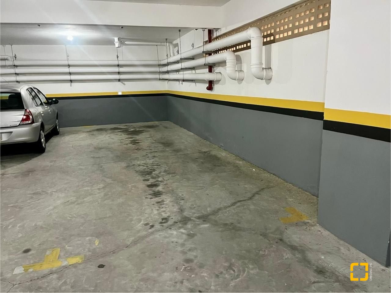 Apartamento com 87m², 3 quartos (sendo 1 suíte), 2 garagens, no bairro Campinas em São José