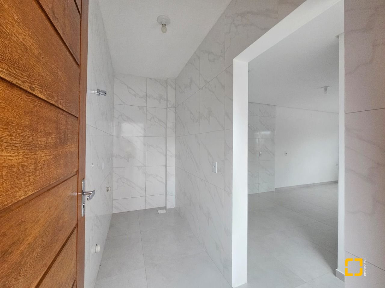 Casa com 109m², 3 quartos (sendo 1 suíte), 2 garagens, no bairro Rio Caveiras em Biguaçu