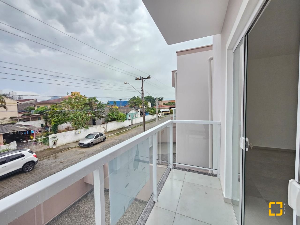Casa com 89m², 3 quartos (sendo 1 suíte), 2 garagens, no bairro Rio Caveiras em Biguaçu