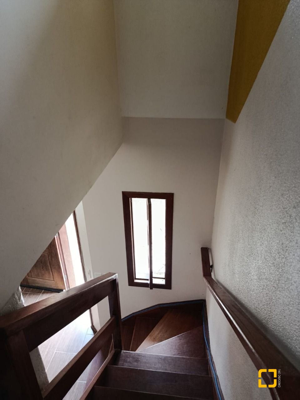 Casa com 74m², 3 quartos (sendo 1 suíte), 3 garagens, no bairro Ingleses em Florianópolis