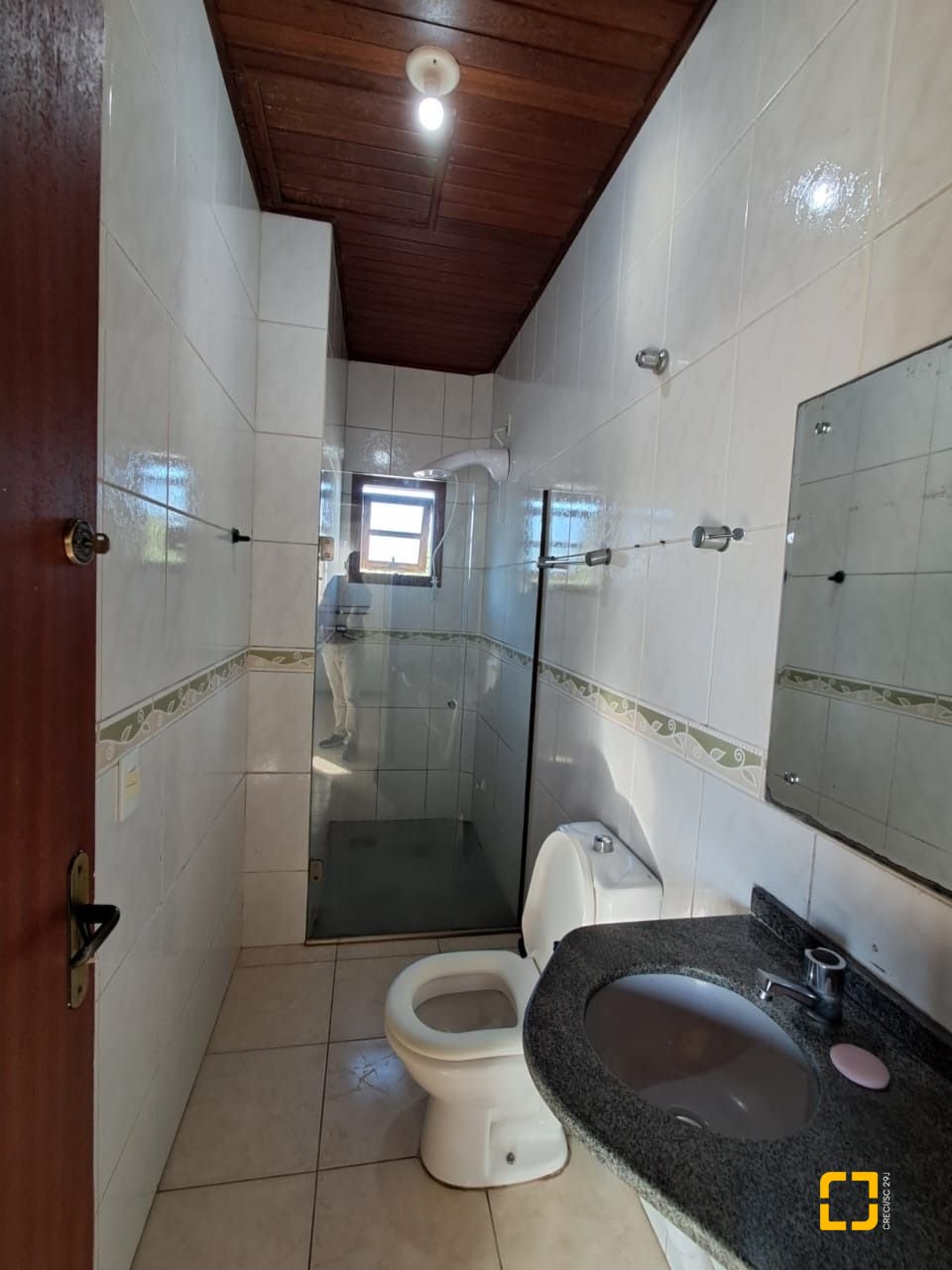 Casa com 74m², 3 quartos (sendo 1 suíte), 3 garagens, no bairro Ingleses em Florianópolis