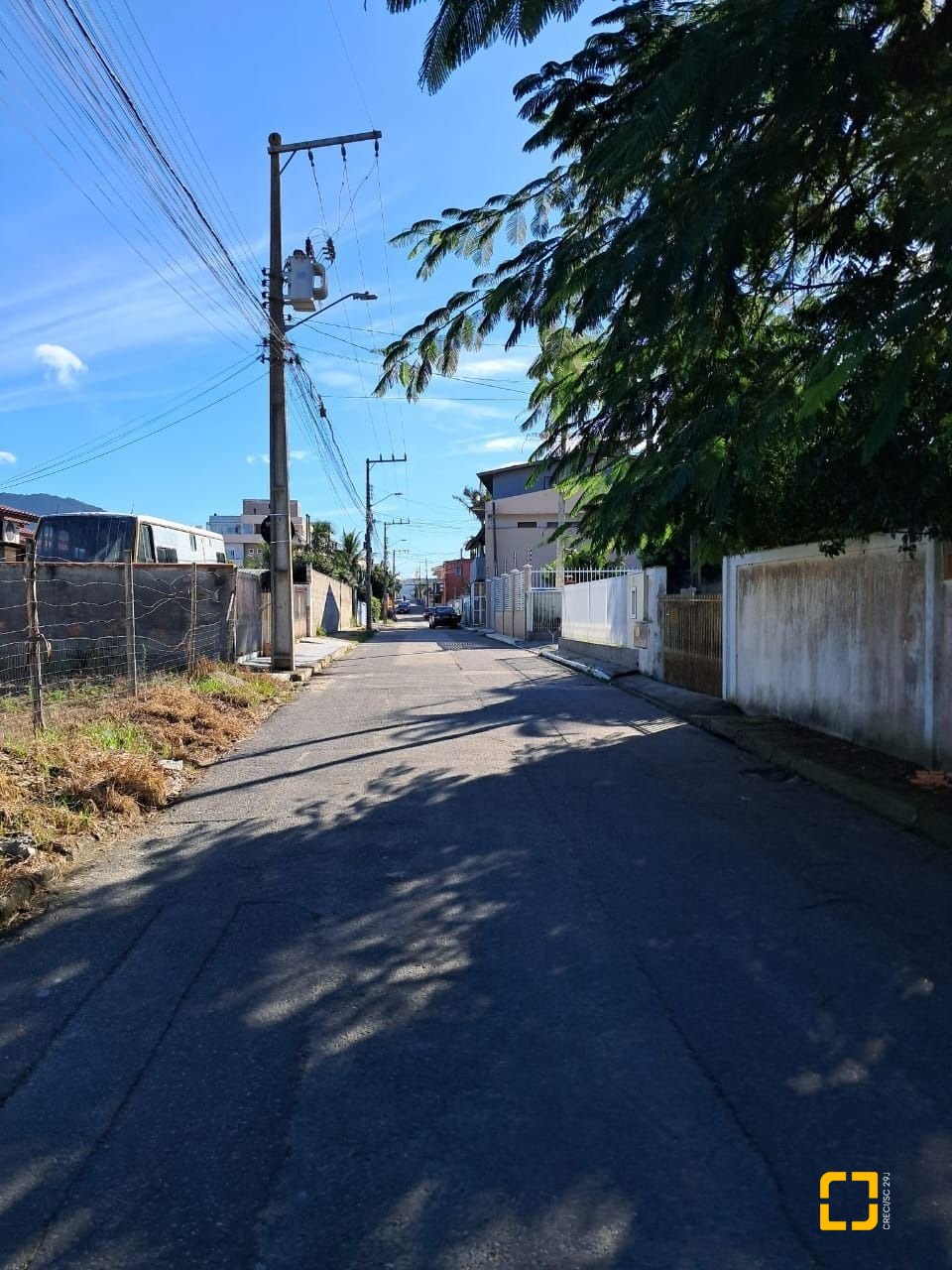 Casa com 74m², 3 quartos (sendo 1 suíte), 3 garagens, no bairro Ingleses em Florianópolis