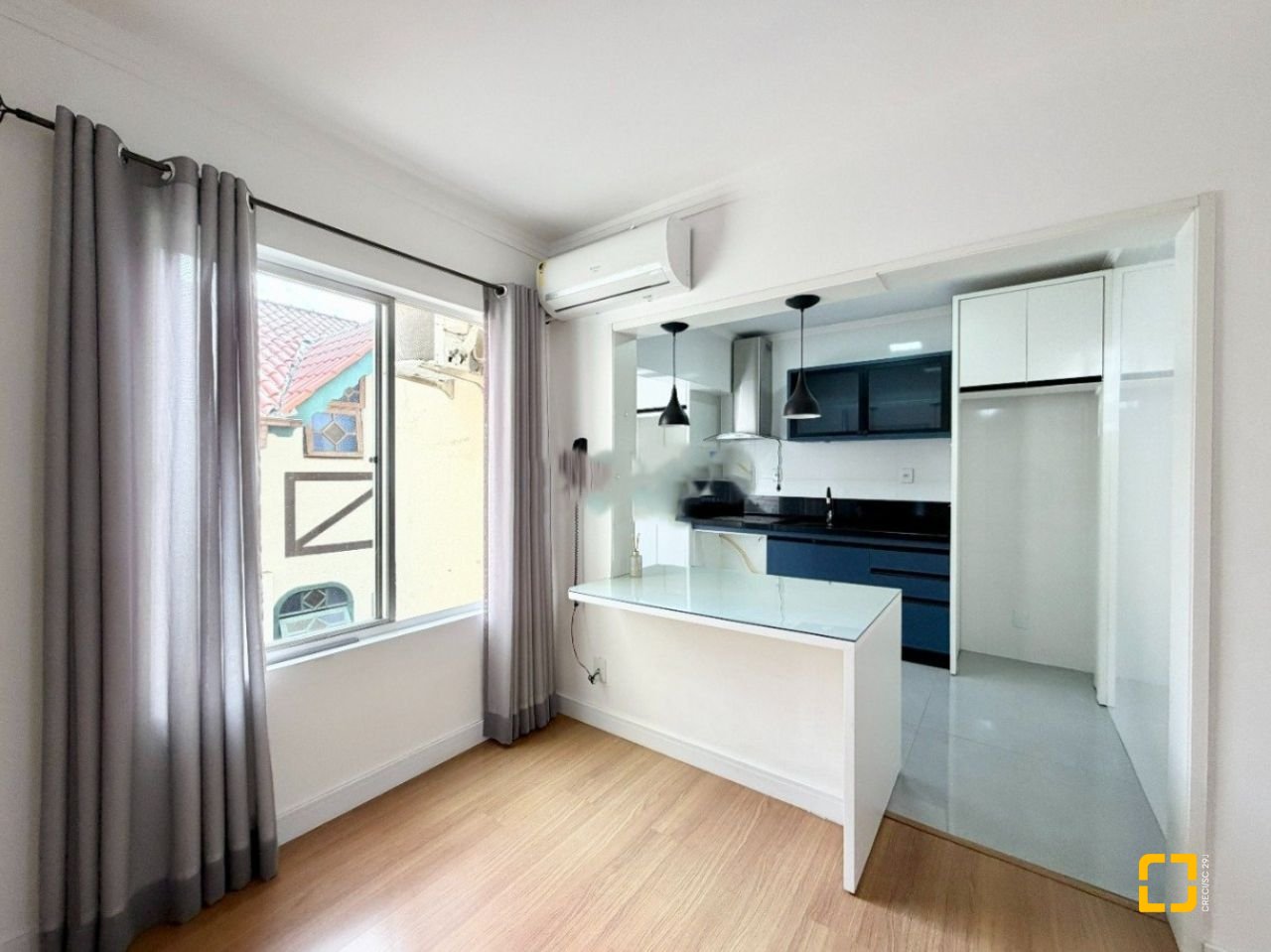 Apartamento com 54m², 2 quartos, 1 garagem, no bairro Kobrasol em São José