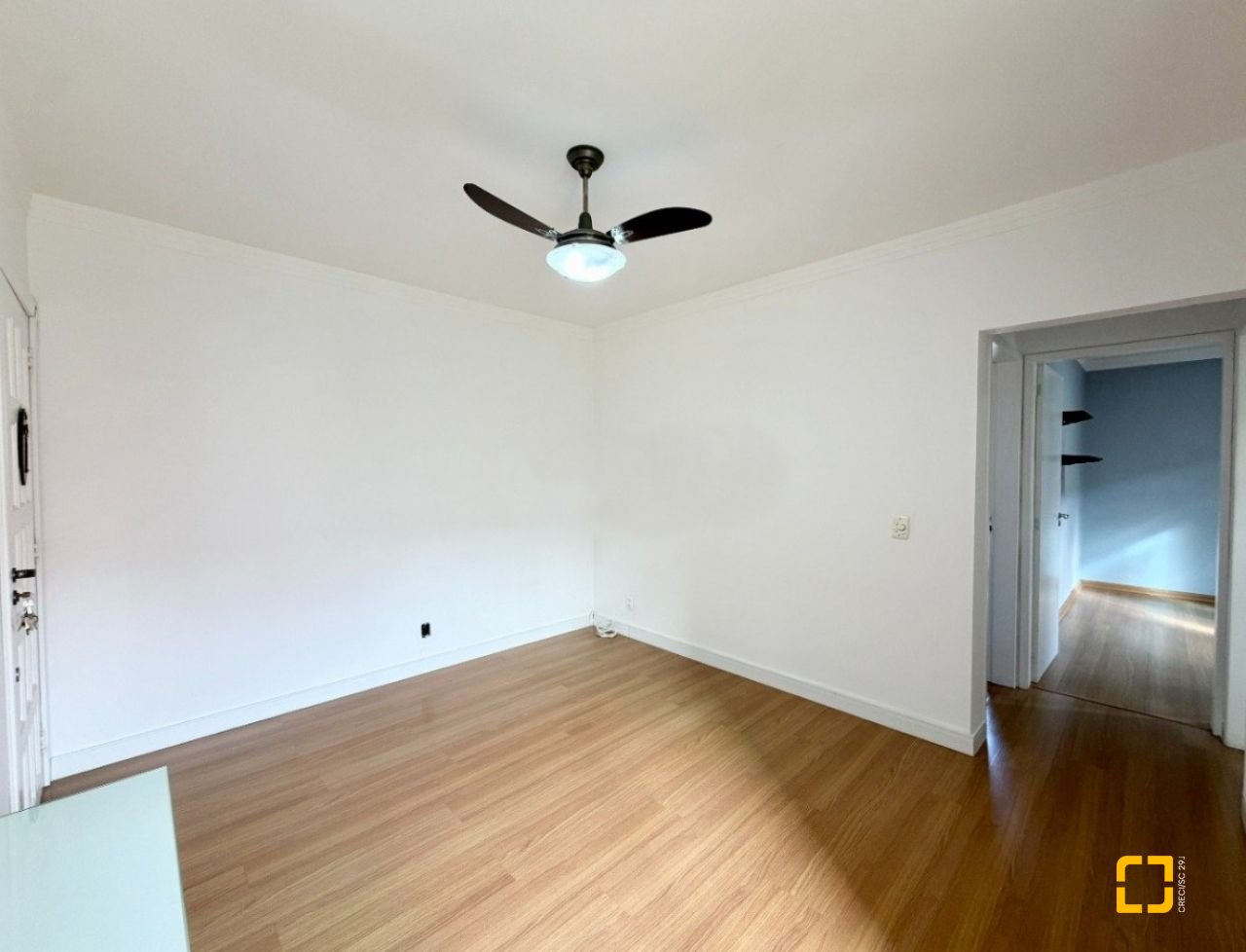 Apartamento com 54m², 2 quartos, 1 garagem, no bairro Kobrasol em São José