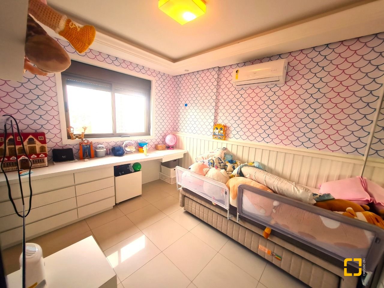 Apartamento com 126m², 4 quartos (sendo 1 suíte), 2 garagens, no bairro Estreito em Florianópolis