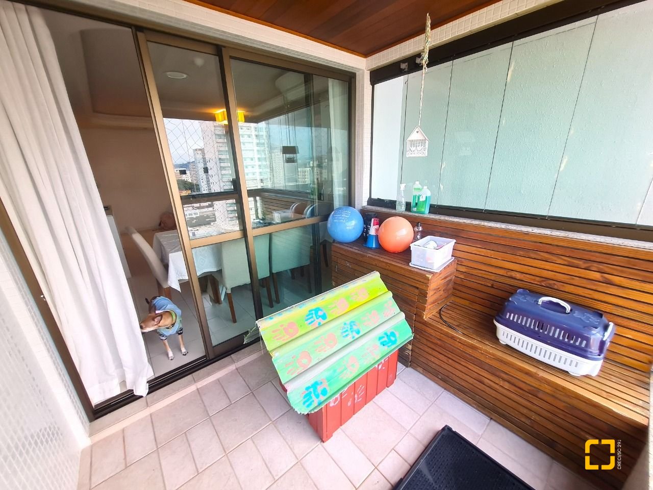Apartamento com 126m², 4 quartos (sendo 1 suíte), 2 garagens, no bairro Estreito em Florianópolis