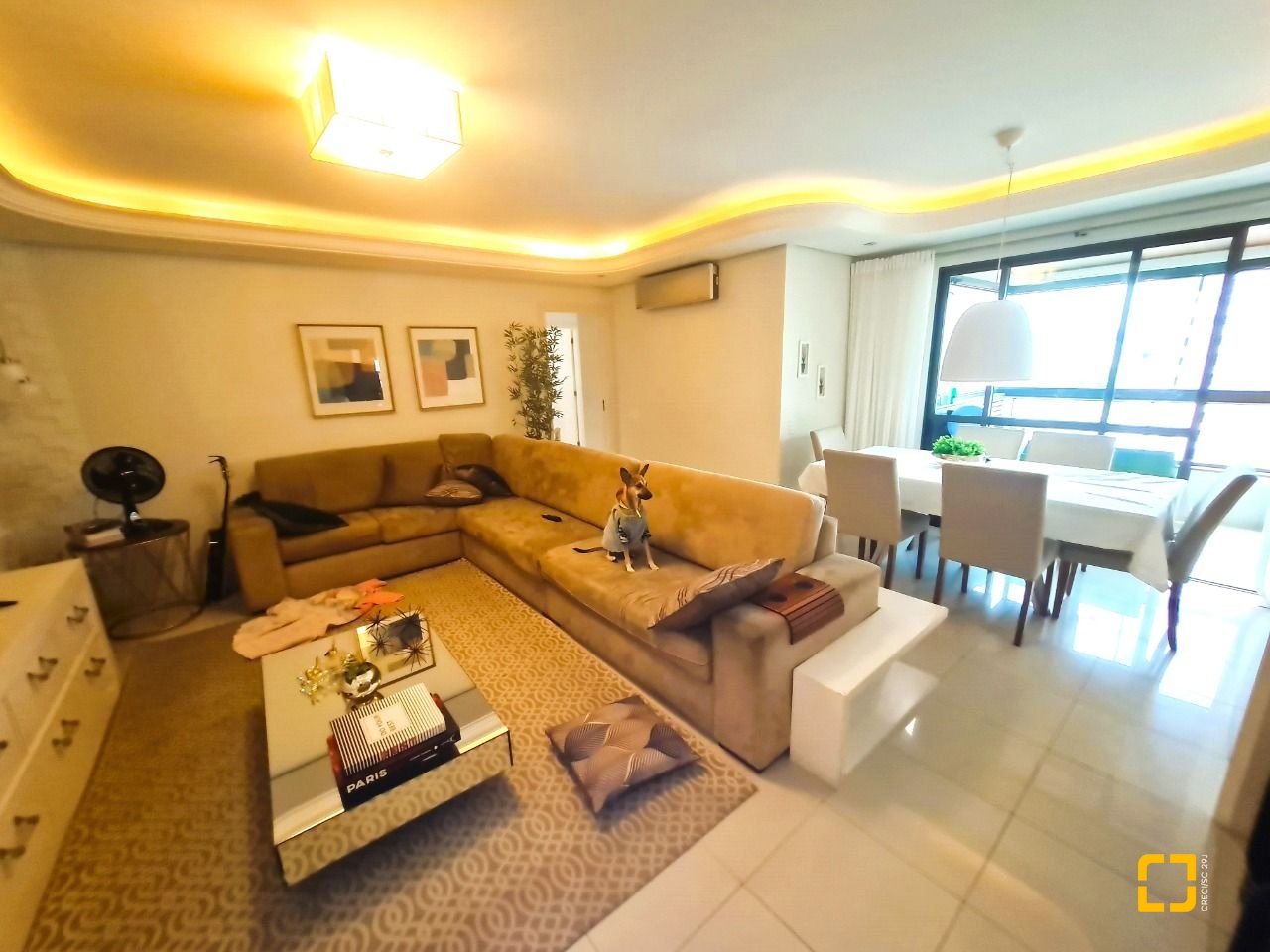 Apartamento com 126m², 4 quartos (sendo 1 suíte), 2 garagens, no bairro Estreito em Florianópolis