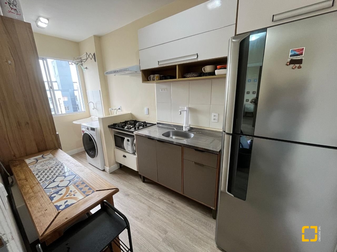 Apartamento com 55m², 2 quartos, 1 garagem, no bairro Serraria em São José