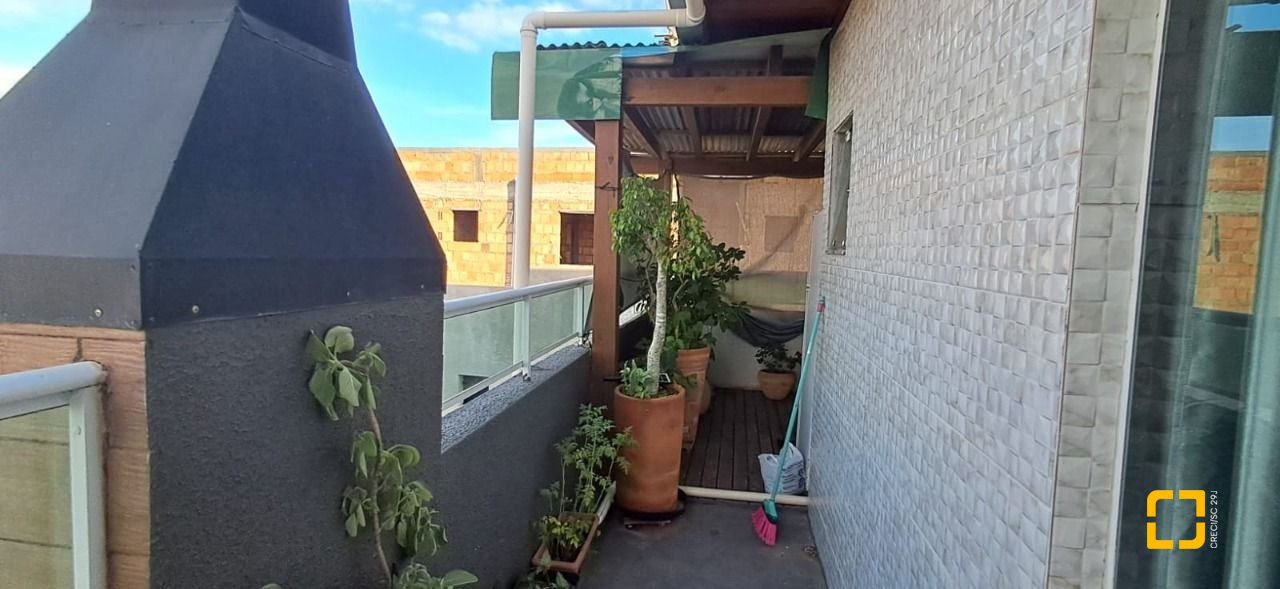 Cobertura com 107m², 4 quartos (sendo 2 suítes), 1 garagem, no bairro Ingleses em Florianópolis