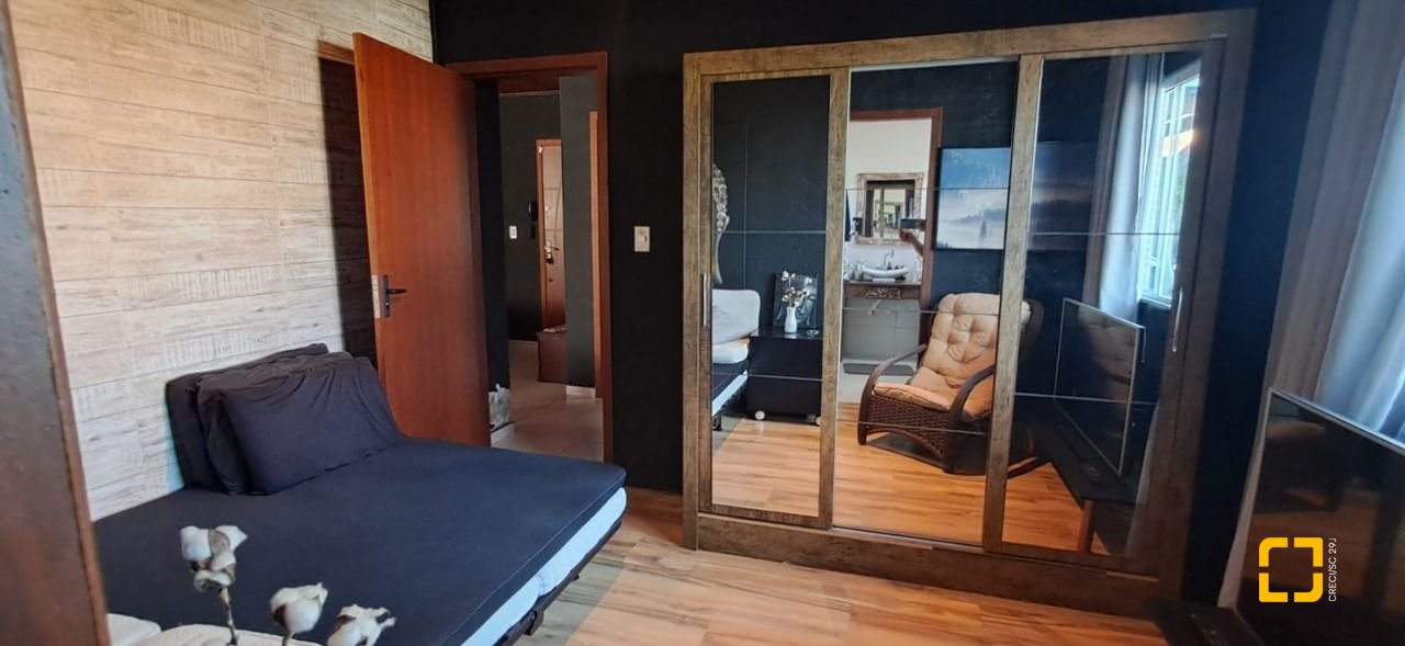 Cobertura com 107m², 4 quartos (sendo 2 suítes), 1 garagem, no bairro Ingleses em Florianópolis