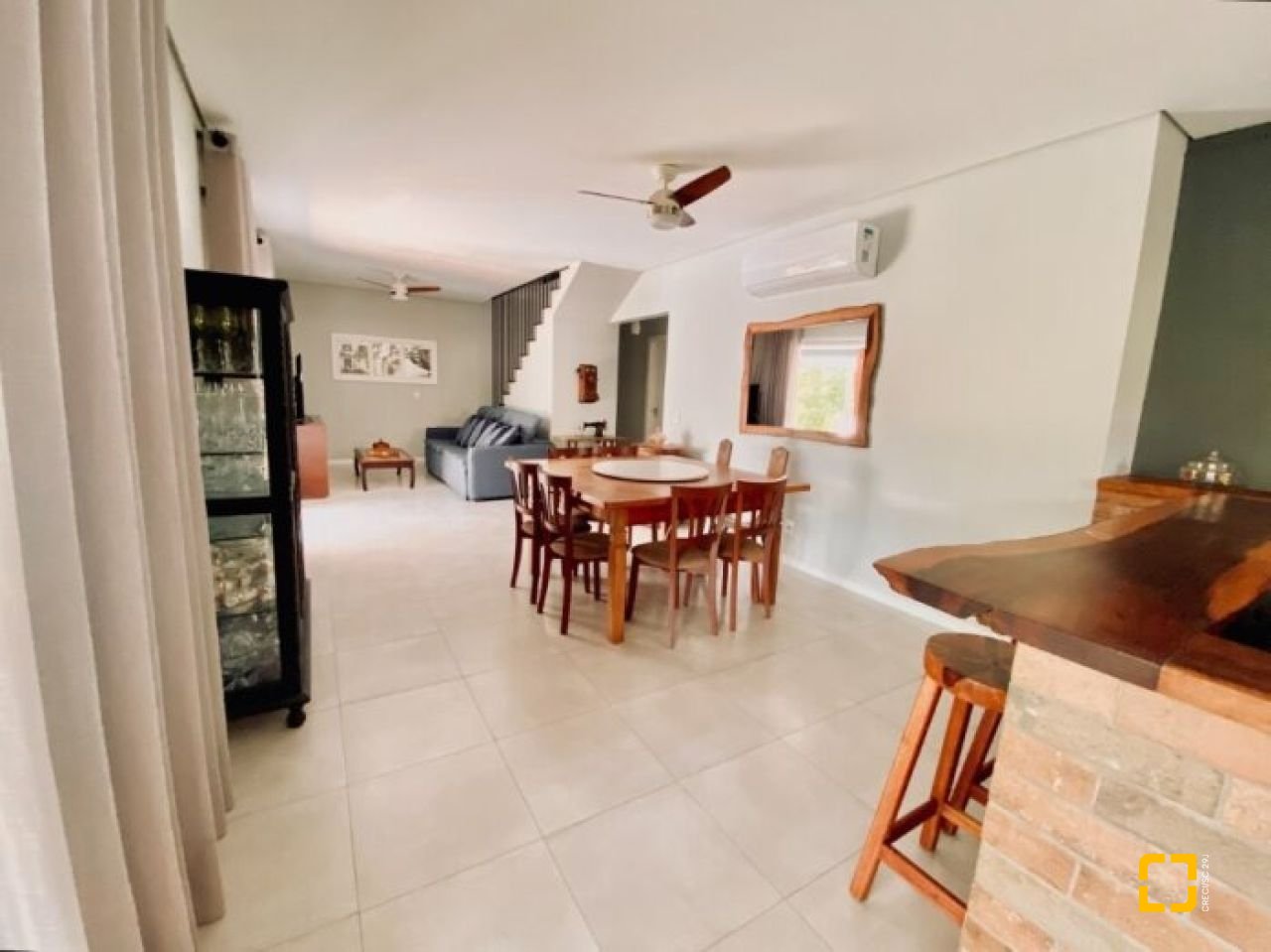 Sítio com 200m², 3 quartos (sendo 1 suíte), 2 garagens, no bairro Ratones em Florianópolis