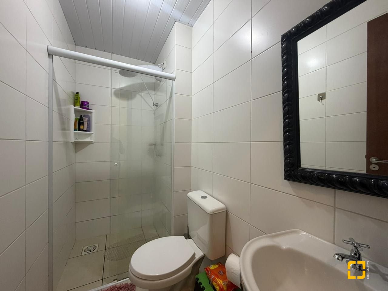 Apartamento com 65m², 2 quartos, 1 garagem, no bairro Fazenda Santo Antônio em São José
