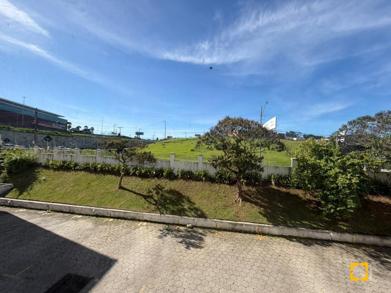 Apartamento com 65m², 2 quartos, 1 garagem, no bairro Fazenda Santo Antônio em São José
