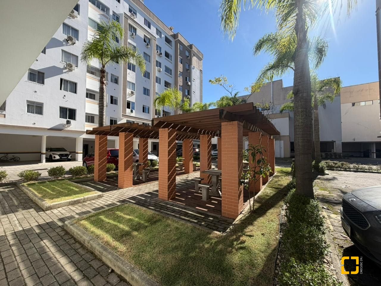 Apartamento com 65m², 2 quartos, 1 garagem, no bairro Fazenda Santo Antônio em São José