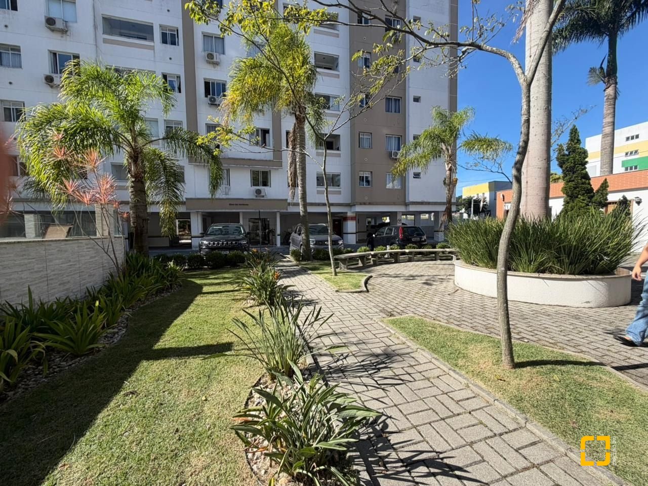 Apartamento com 65m², 2 quartos, 1 garagem, no bairro Fazenda Santo Antônio em São José