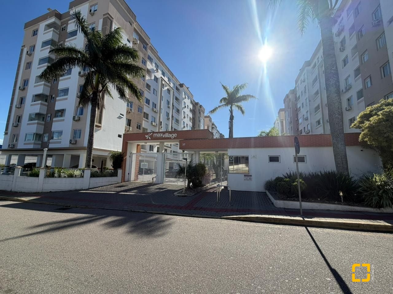 Apartamento com 65m², 2 quartos, 1 garagem, no bairro Fazenda Santo Antônio em São José