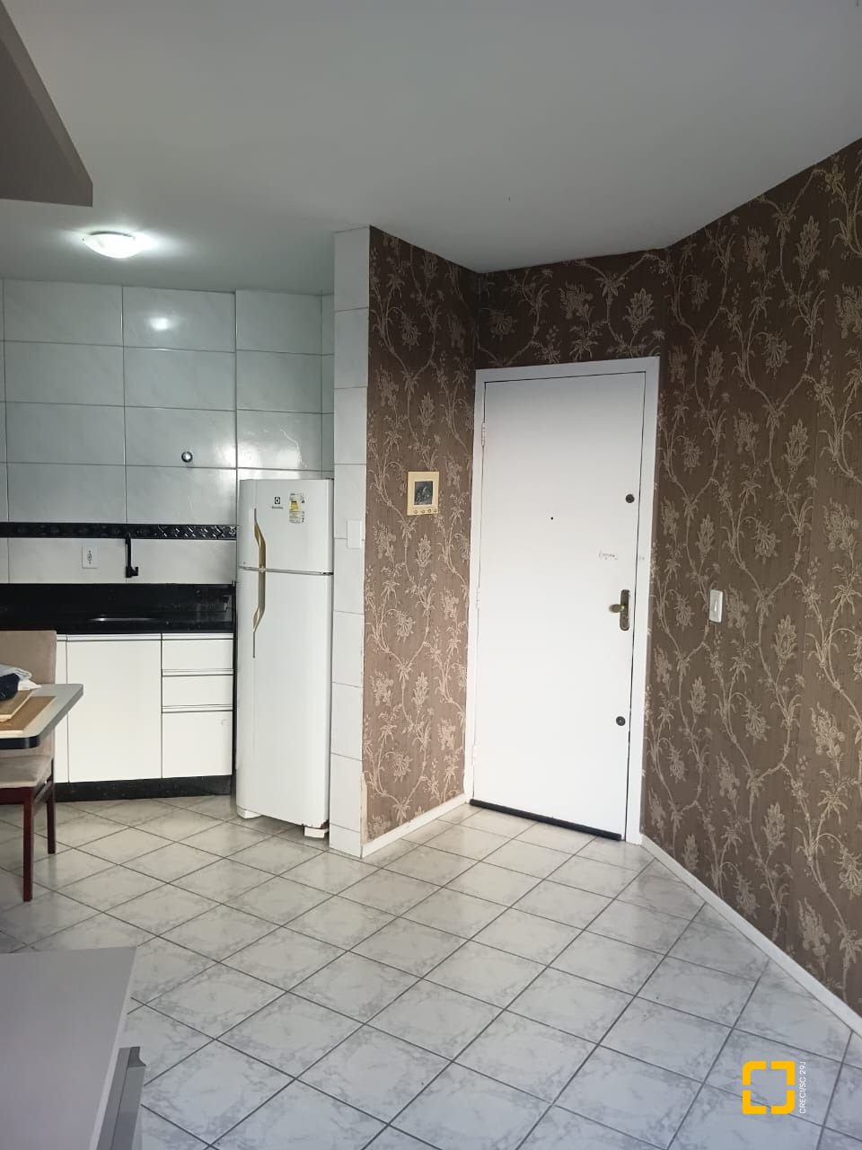 Apartamento com 47m², 2 quartos, 1 garagem, no bairro Passa Vinte em Palhoça