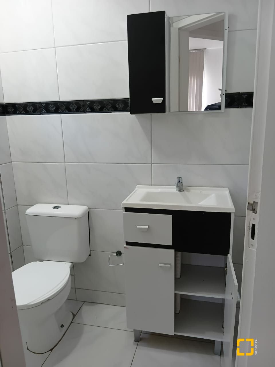 Apartamento com 47m², 2 quartos, 1 garagem, no bairro Passa Vinte em Palhoça