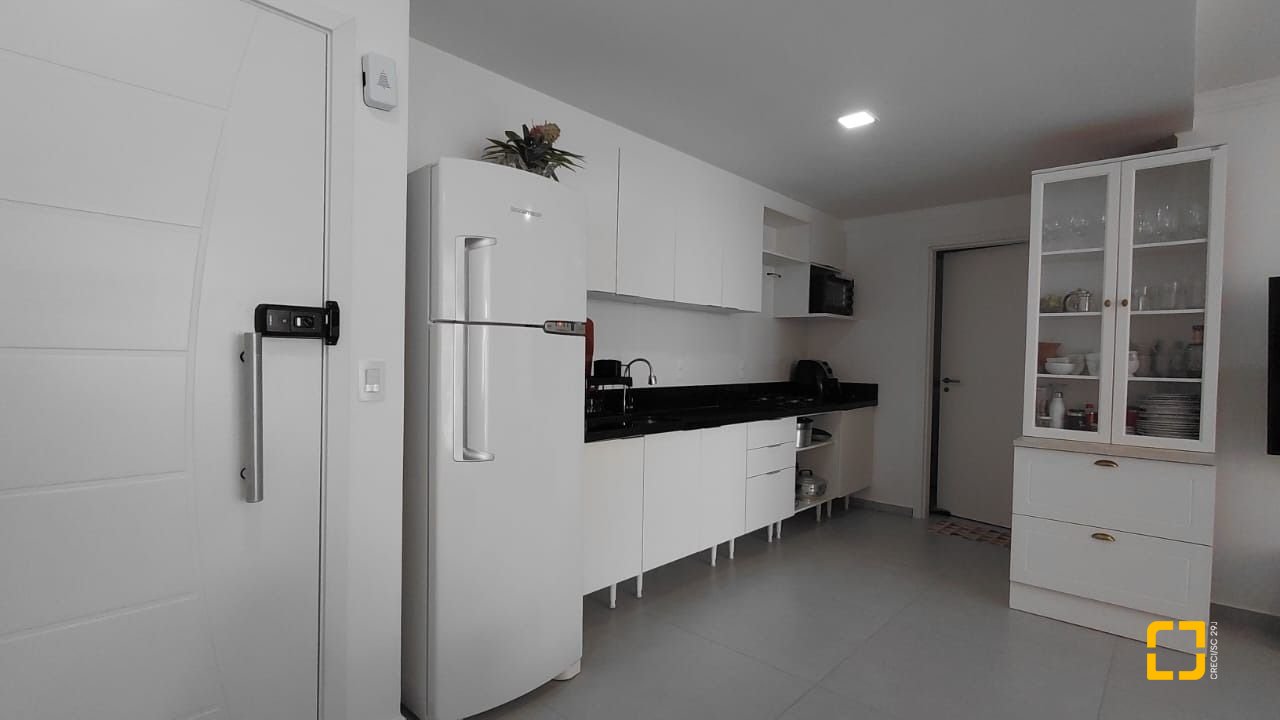 Apartamento com 93m², 3 quartos (sendo 1 suíte), 1 garagem, no bairro Ingleses em Florianópolis