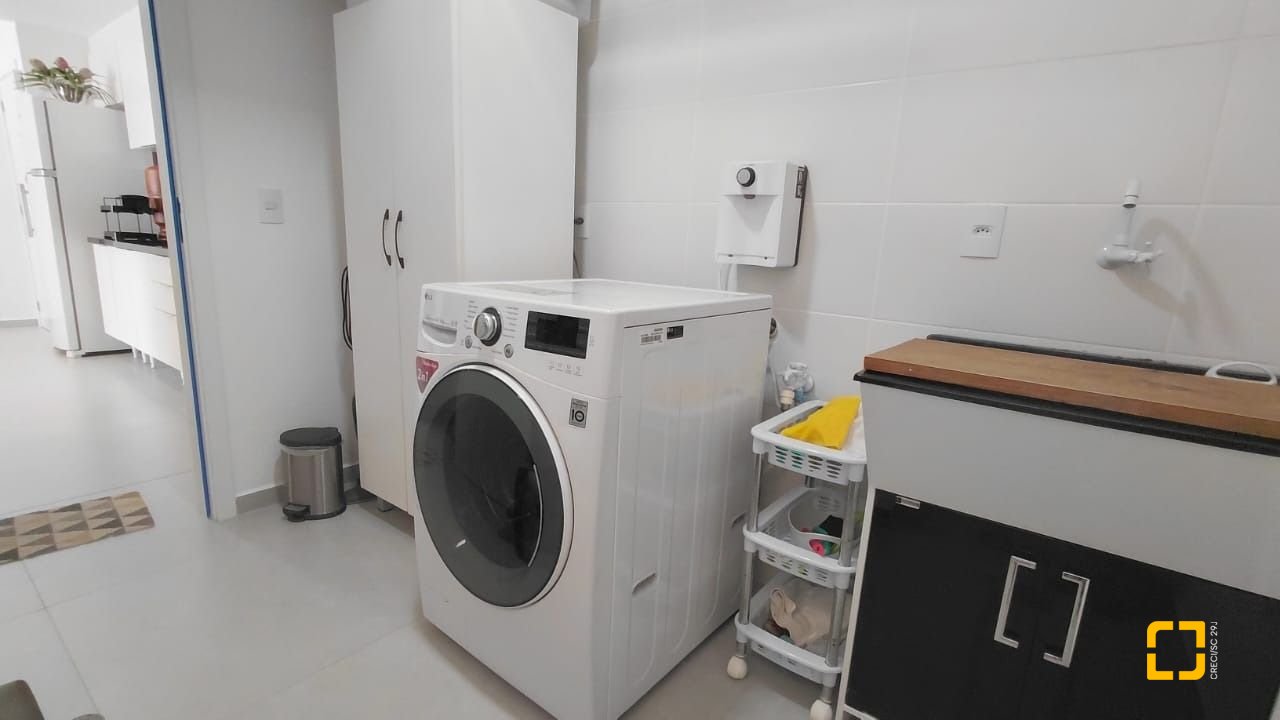Apartamento com 93m², 3 quartos (sendo 1 suíte), 1 garagem, no bairro Ingleses em Florianópolis