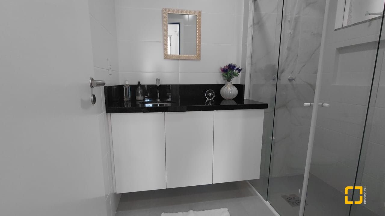 Apartamento com 93m², 3 quartos (sendo 1 suíte), 1 garagem, no bairro Ingleses em Florianópolis