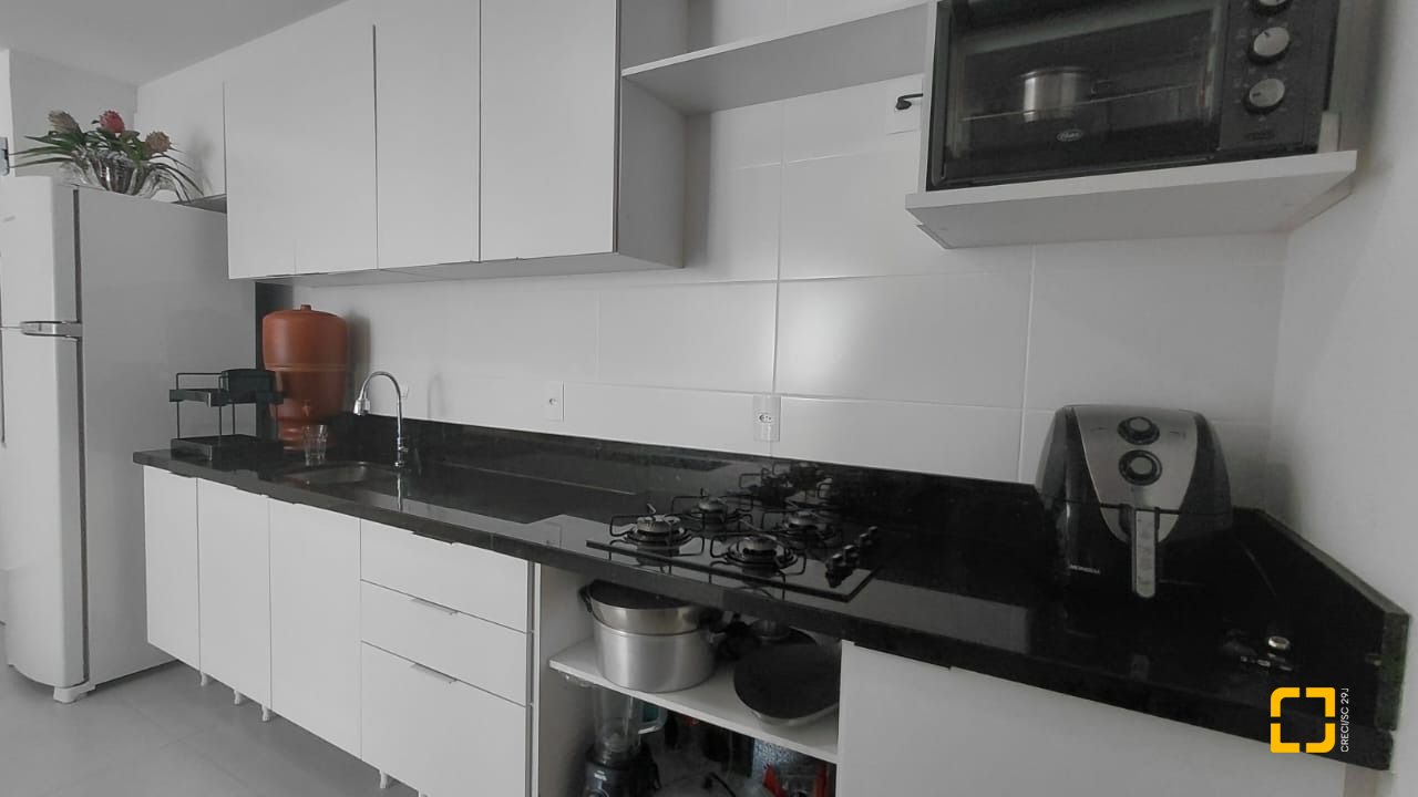 Apartamento com 93m², 3 quartos (sendo 1 suíte), 1 garagem, no bairro Ingleses em Florianópolis