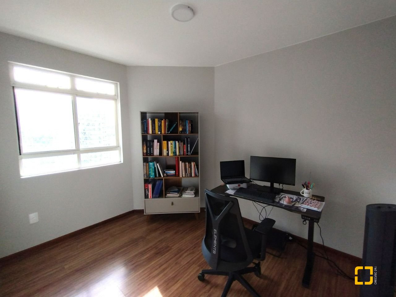 Apartamento com 113m², 3 quartos (sendo 1 suíte), 1 garagem, no bairro Campinas em São José