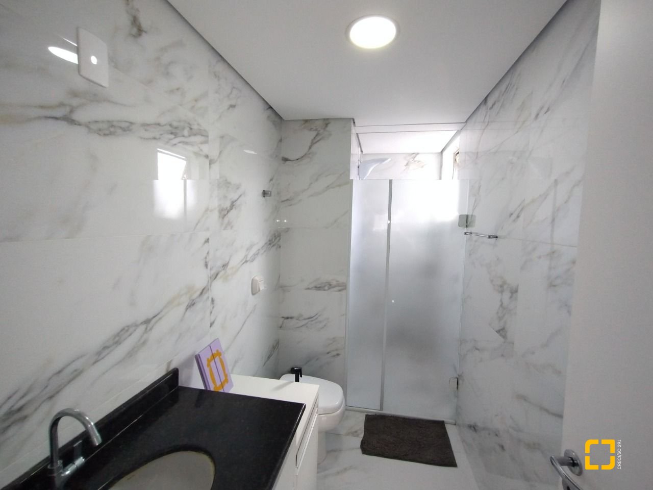 Apartamento com 113m², 3 quartos (sendo 1 suíte), 1 garagem, no bairro Campinas em São José