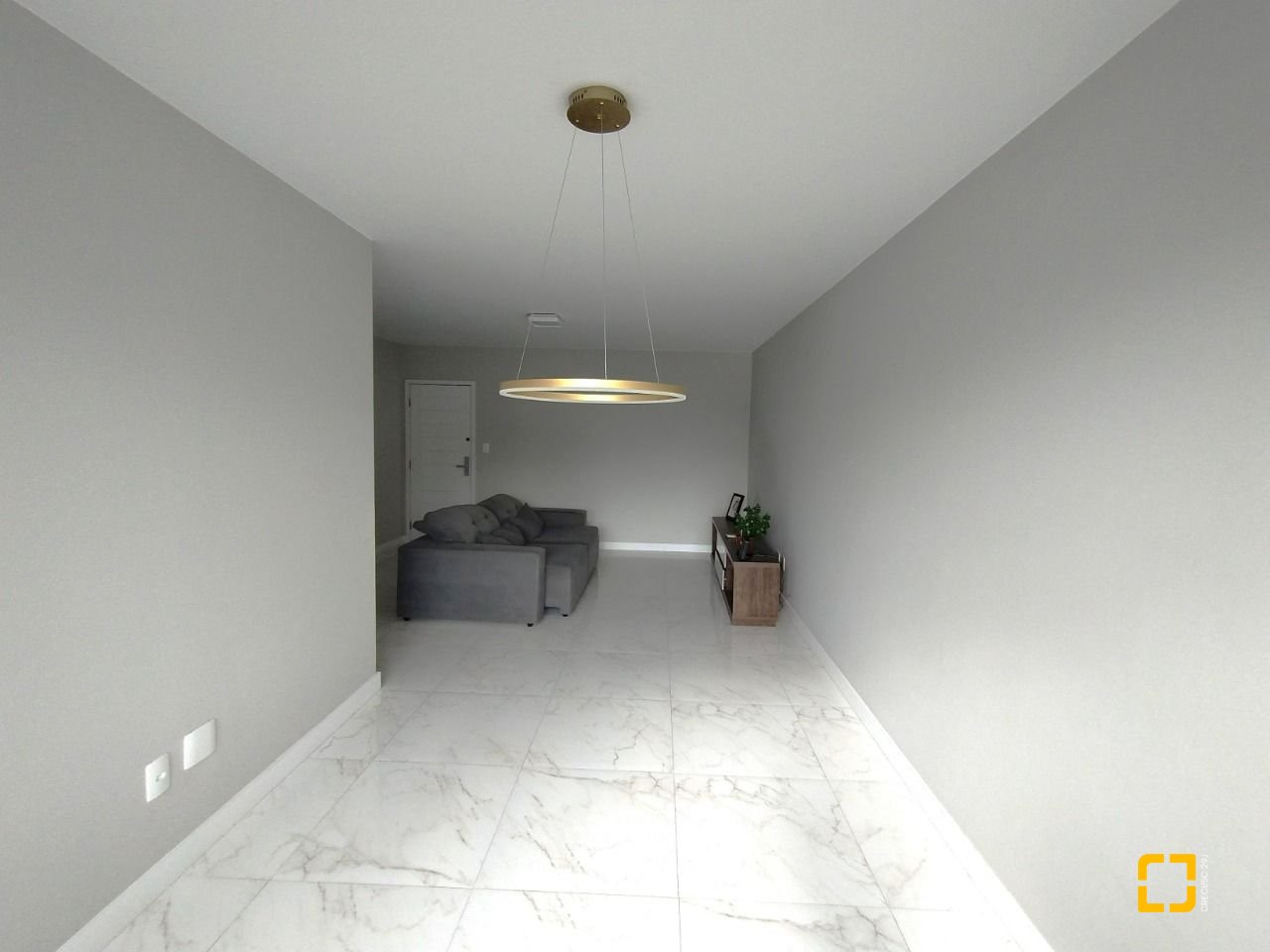 Apartamento com 113m², 3 quartos (sendo 1 suíte), 1 garagem, no bairro Campinas em São José