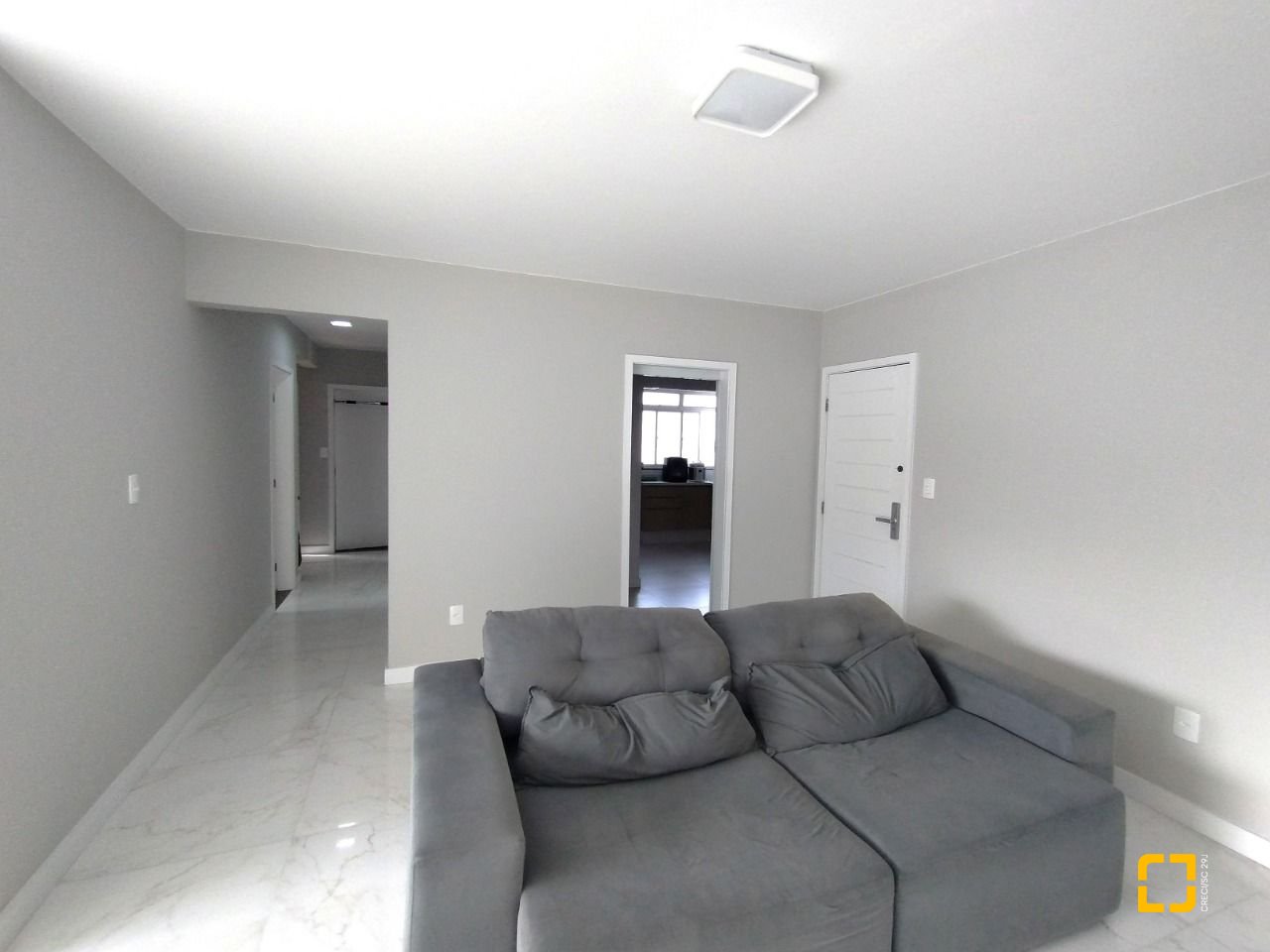 Apartamento com 113m², 3 quartos (sendo 1 suíte), 1 garagem, no bairro Campinas em São José