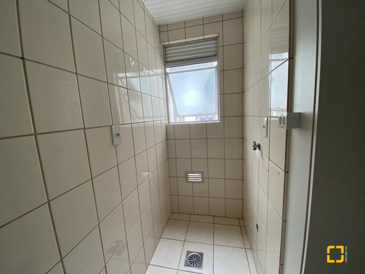 Apartamento com 52m², 2 quartos, 1 garagem, no bairro Itacorubi em Florianópolis