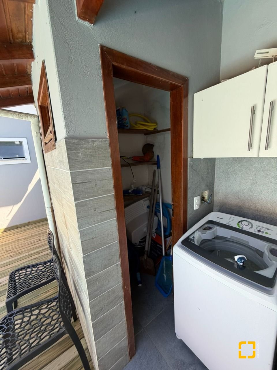 Casa com 190m², 4 quartos (sendo 1 suíte), 2 garagens, no bairro Ingleses em Florianópolis