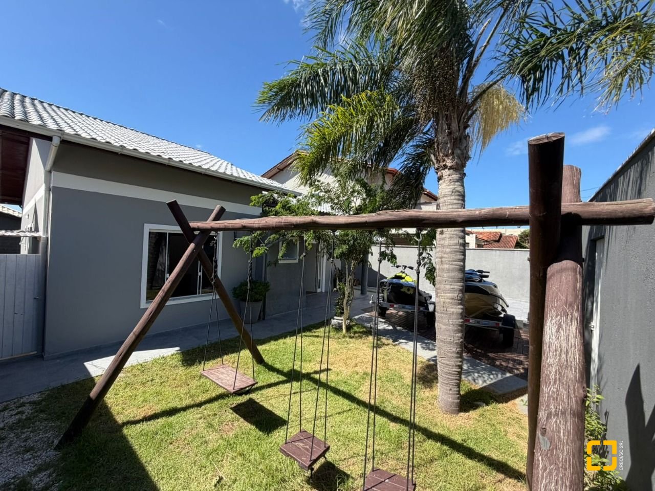 Casa com 190m², 4 quartos (sendo 1 suíte), 2 garagens, no bairro Ingleses em Florianópolis