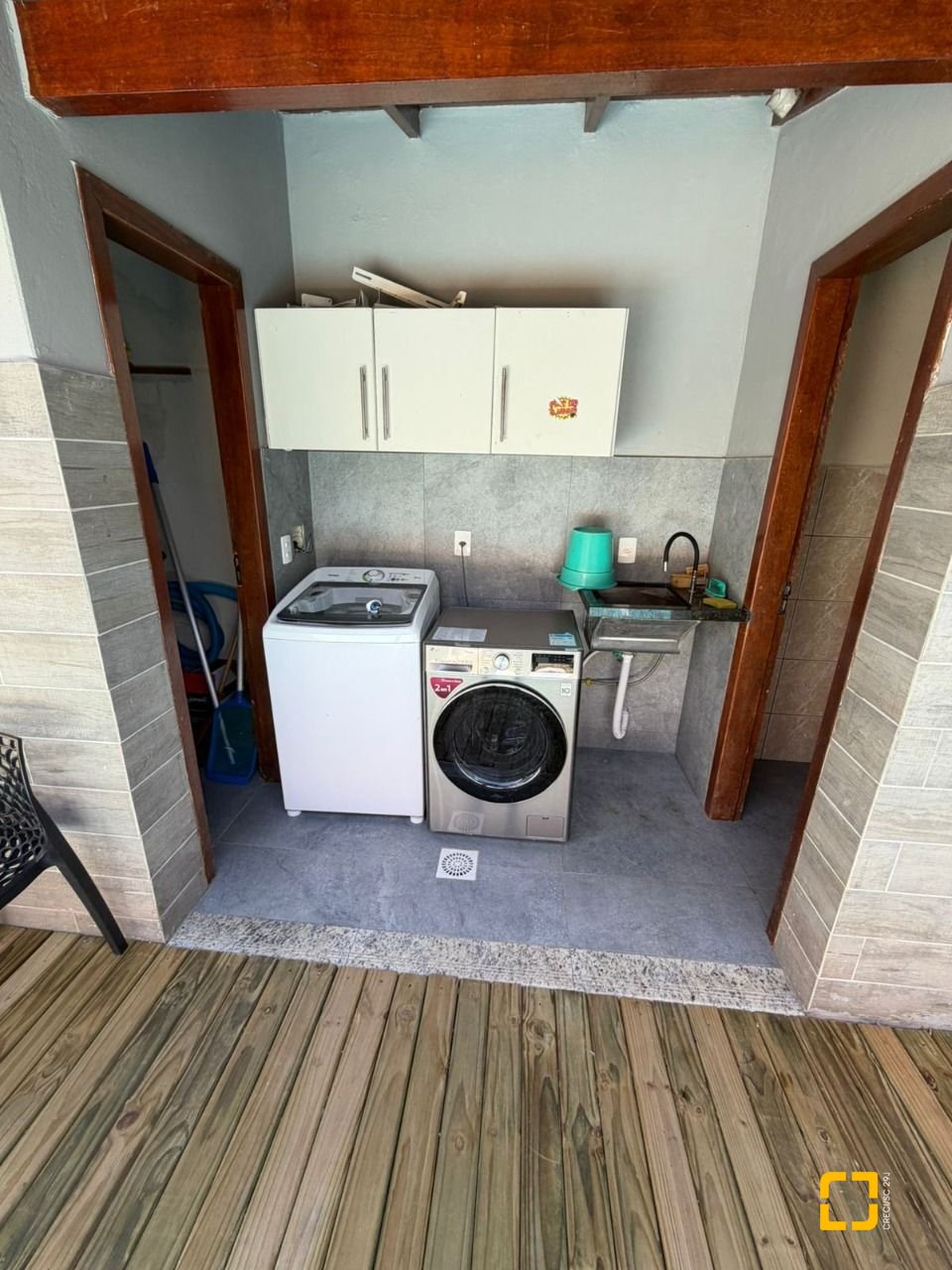 Casa com 190m², 4 quartos (sendo 1 suíte), 2 garagens, no bairro Ingleses em Florianópolis
