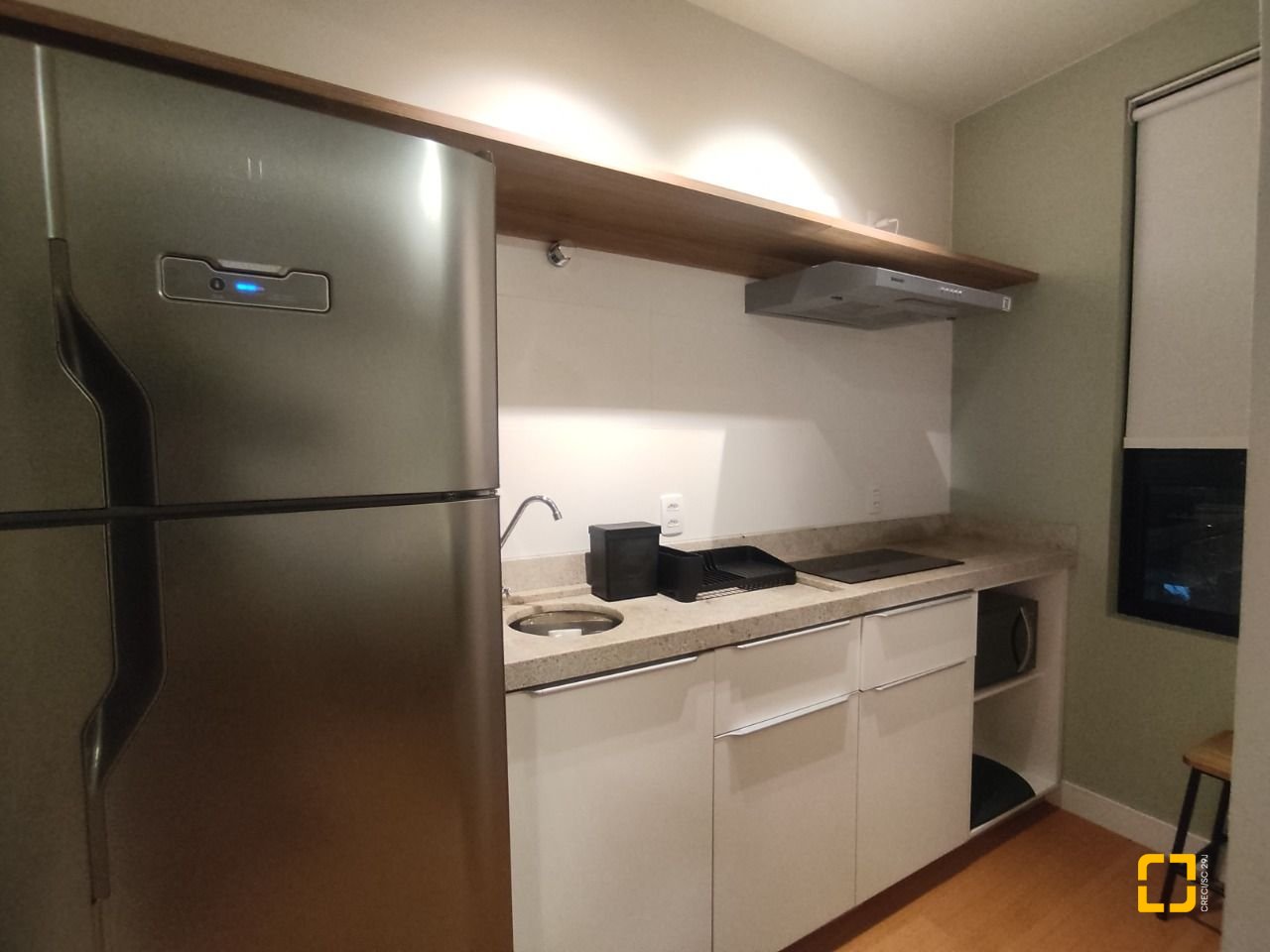 Studio com 23m², 1 quarto, 1 garagem, no bairro Carvoeira em Florianópolis