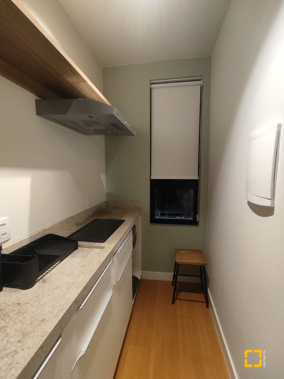 Studio com 23m², 1 quarto, 1 garagem, no bairro Carvoeira em Florianópolis