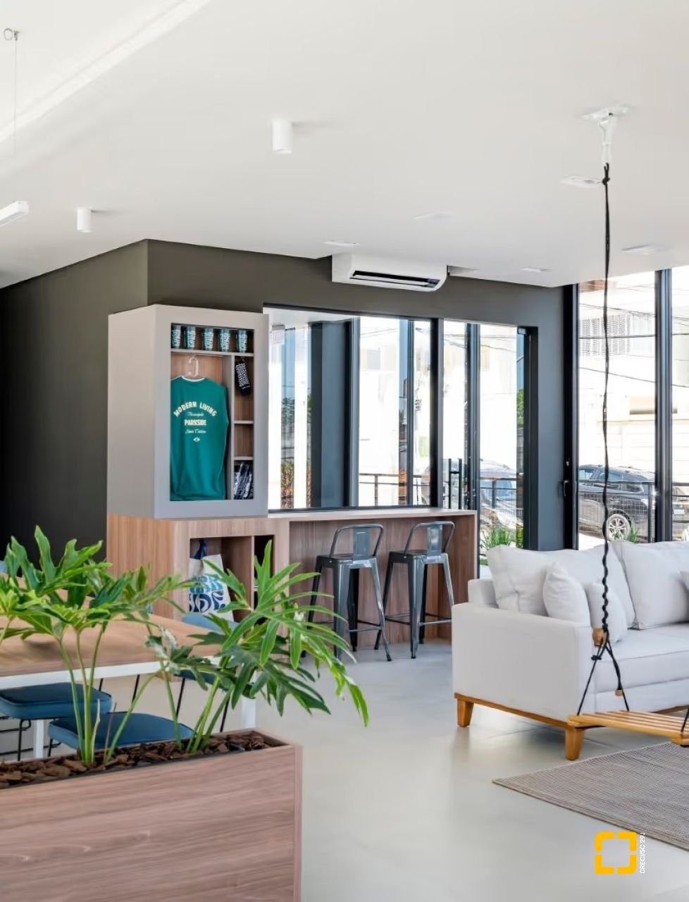 Studio com 23m², 1 quarto, 1 garagem, no bairro Carvoeira em Florianópolis
