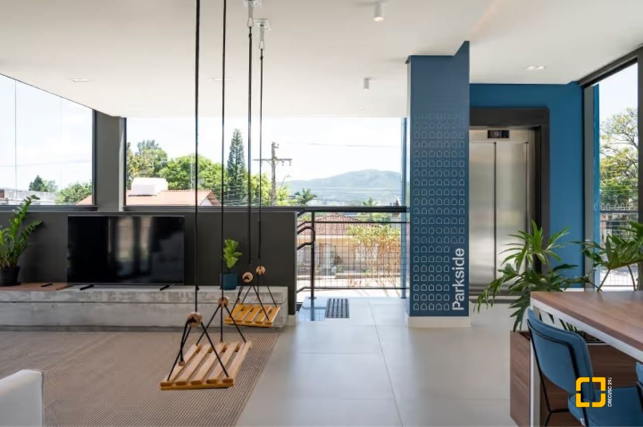 Studio com 23m², 1 quarto, 1 garagem, no bairro Carvoeira em Florianópolis