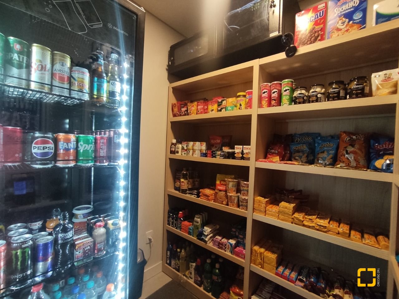 Studio com 23m², 1 quarto, 1 garagem, no bairro Carvoeira em Florianópolis