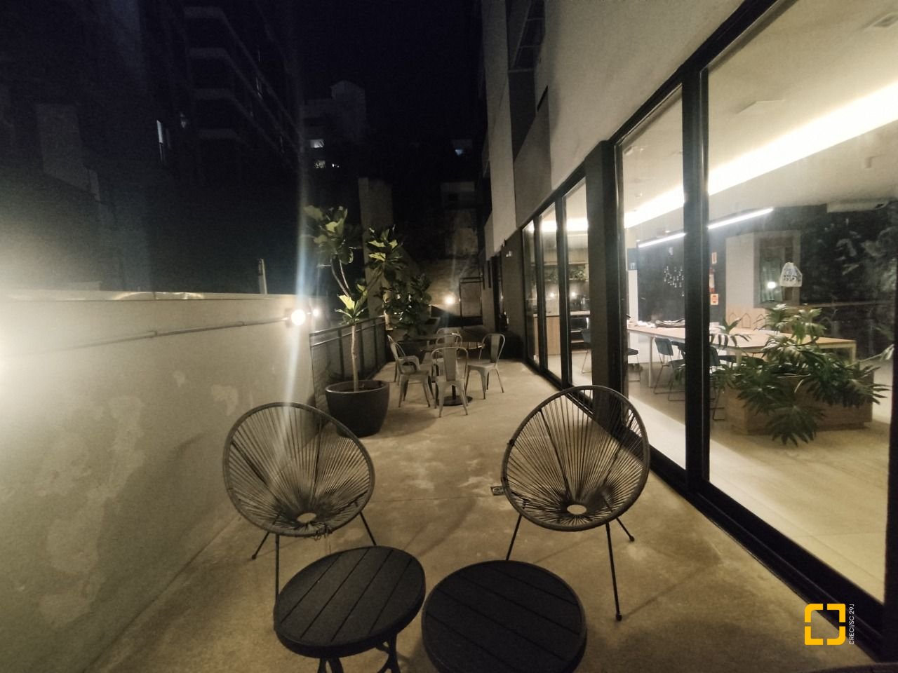 Studio com 23m², 1 quarto, 1 garagem, no bairro Carvoeira em Florianópolis