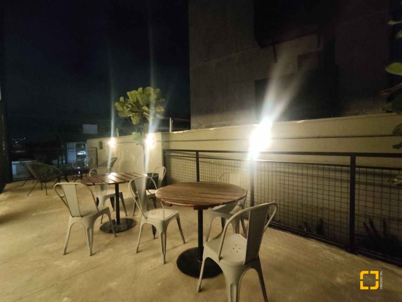 Studio com 23m², 1 quarto, 1 garagem, no bairro Carvoeira em Florianópolis