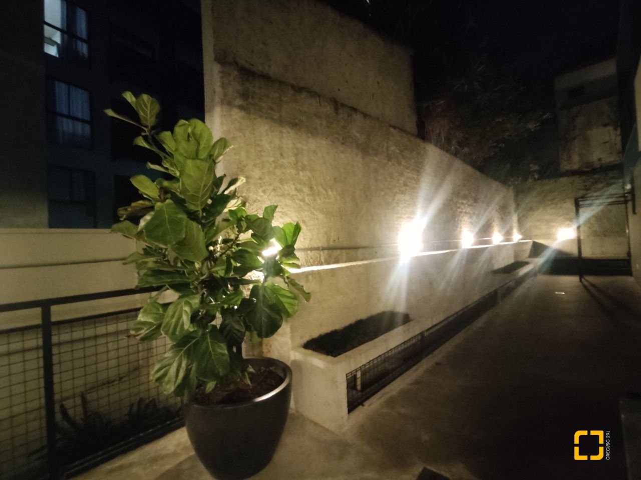 Studio com 23m², 1 quarto, 1 garagem, no bairro Carvoeira em Florianópolis
