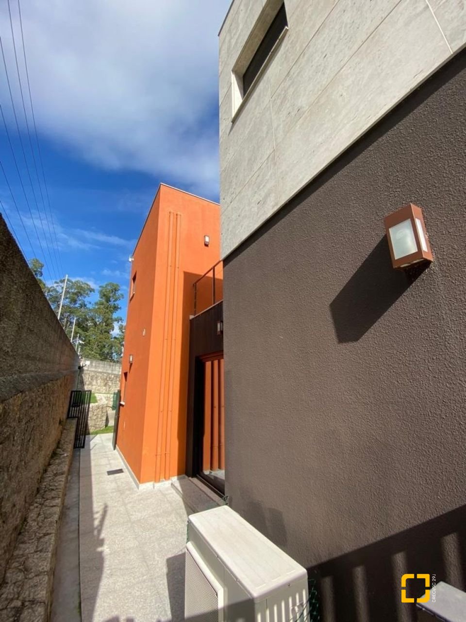 Casa de Condomínio com 323m², 6 quartos (sendo 3 suítes), 4 garagens, no bairro Cacupé em Florianópolis