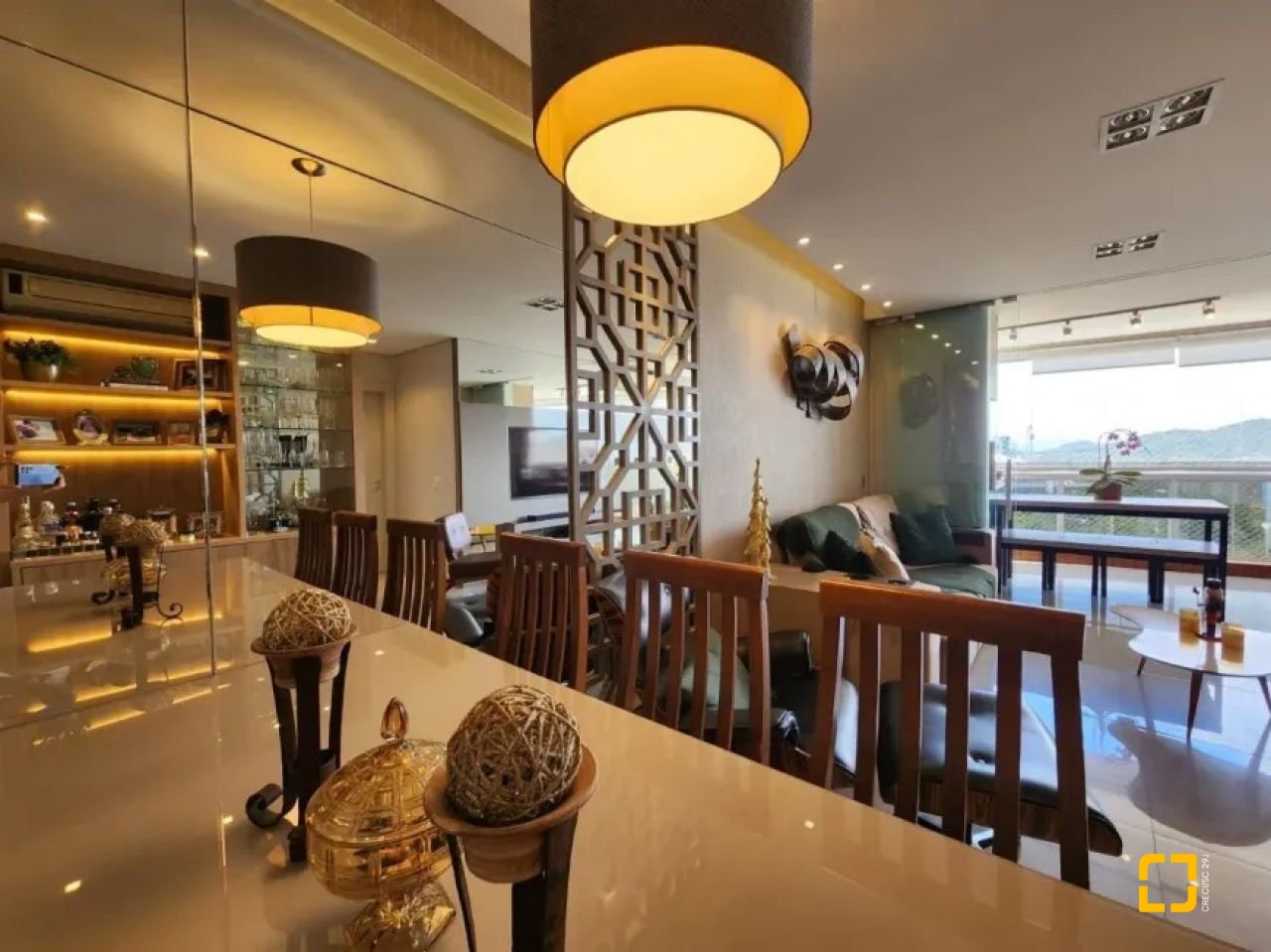Apartamento com 113m², 4 quartos (sendo 1 suíte), 2 garagens, no bairro João Paulo em Florianópolis